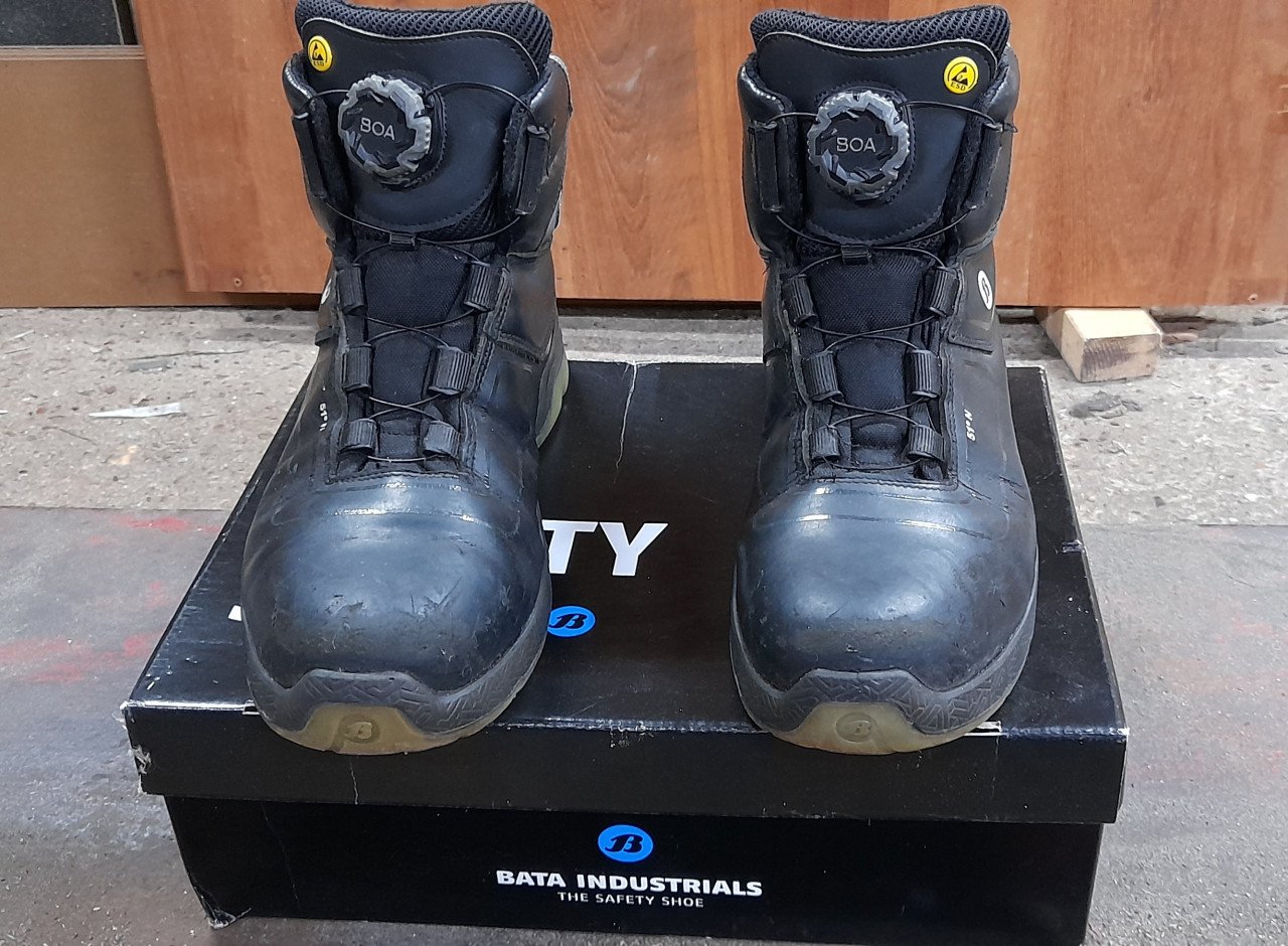 Bata werkschoenen maat 44