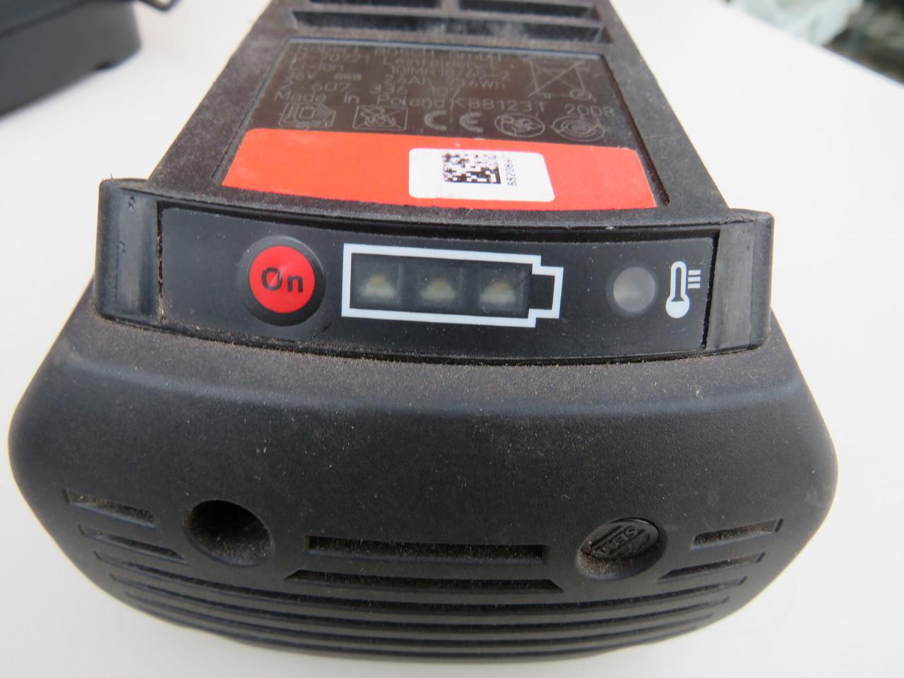 Bosch acculader plus 2 accu's 36 volt