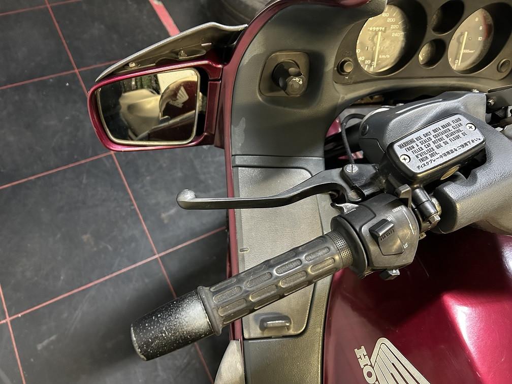 Inruilkoopje: Honda ST1100 Pan European uit 1995, rijdt prima! Zo mee €995