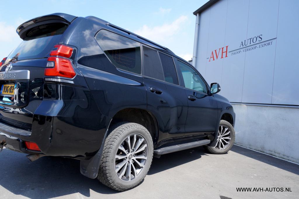 Toyota Land Cruiser 2.8 d-4d-f challenger window van