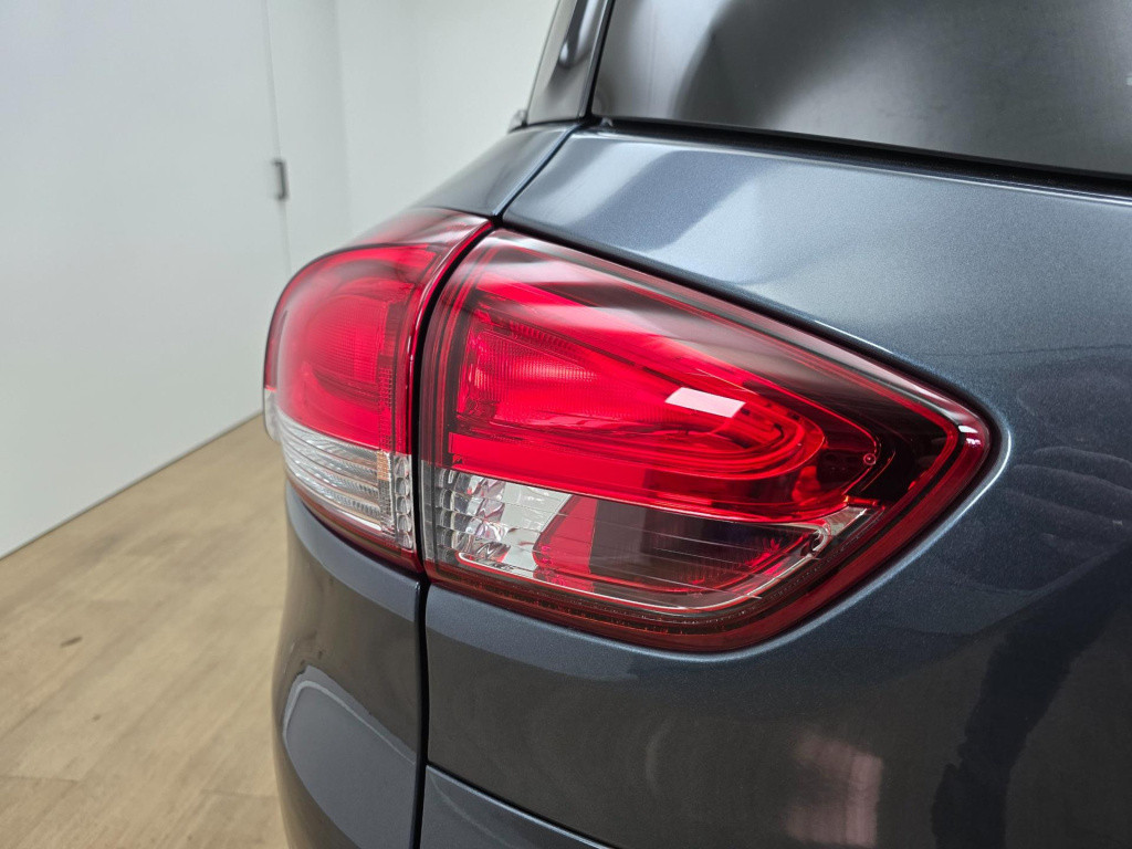 Renault Clio estate occasion 0.9 tce limited met trekhaak | zuinig! | tweed