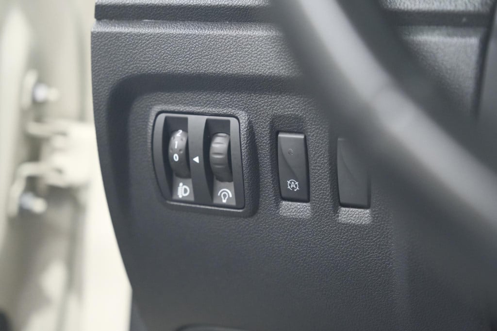 Renault Captur tce 90 dynamique | parkeersensoren | navigatie | climate con
