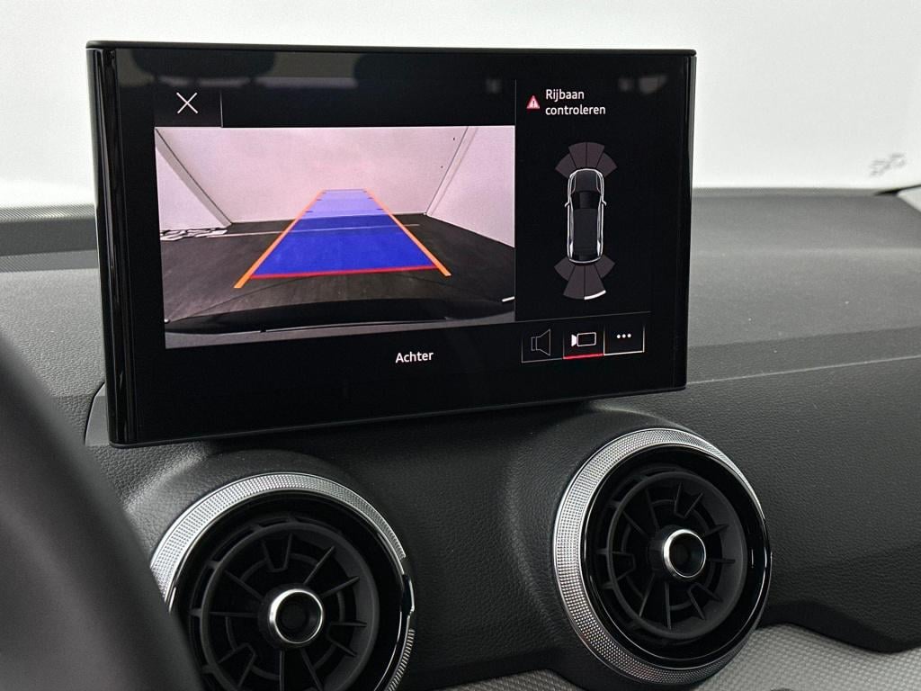 Audi Q2 advanced edition (a01 pi) 35 tfsi 110 kw / 150 pk