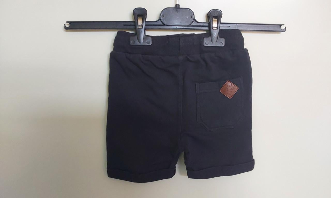 Nieuwe korte broek van het merk Skurk in maat 92