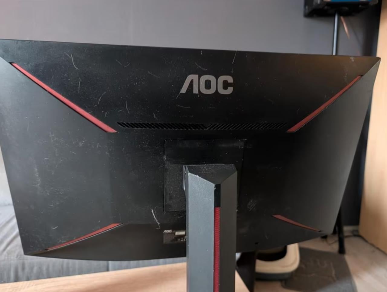 AOC C27G1 – 27" Curved Gaming Monitor 144Hz