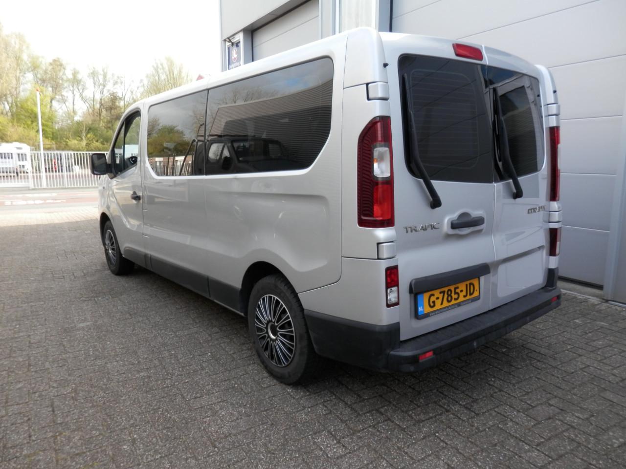 Auto Garant Biedt Aan: Renault Trafic Grand Passenger 1.6