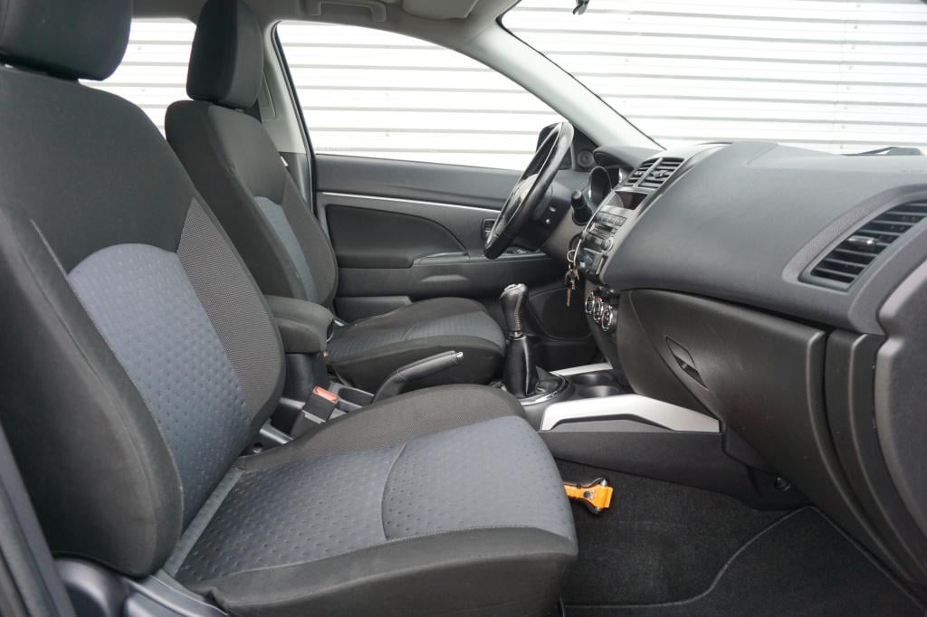 Mitsubishi Asx 1.6 intro edition cleartec airco / cruise / elektr. ramen / 