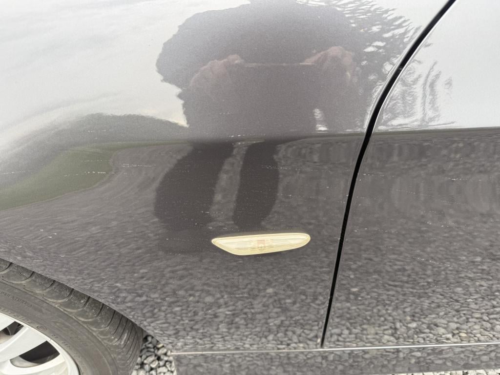 BMW 3-serie 320i 150pk executive sedan