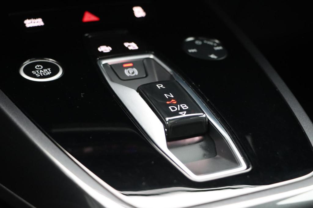 Audi Q4 Sportback E-tron 40 s edition 77 kwh 204pk | soh 95,2% |