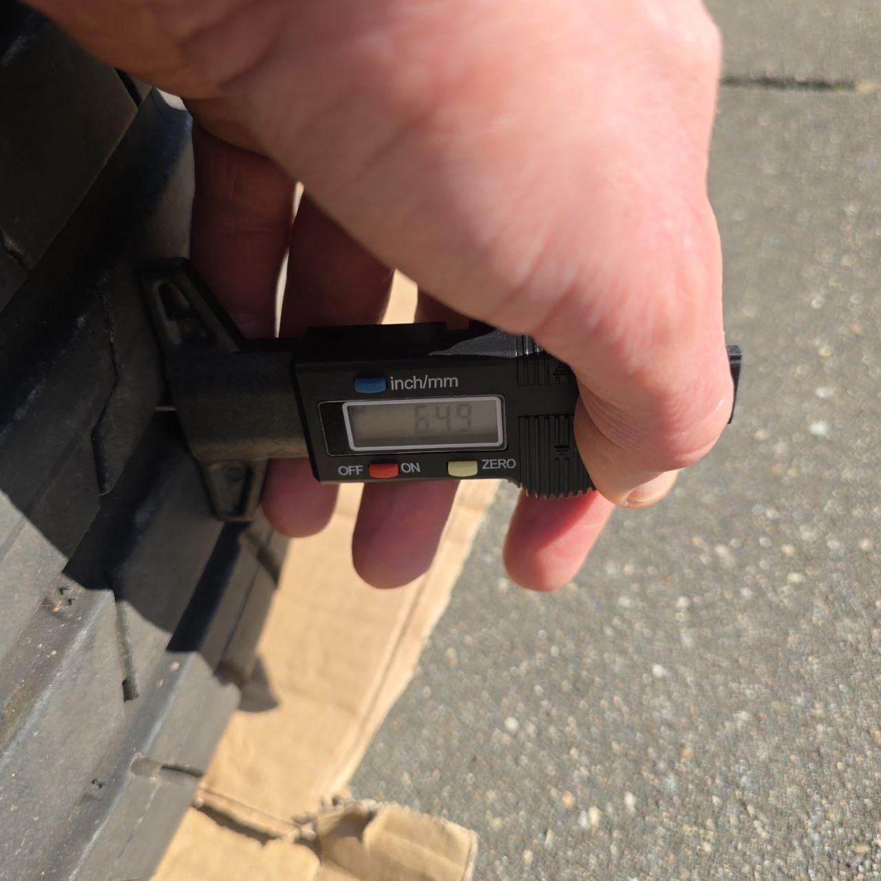 Originele Tesla Model 3 19 inch Sport velgen BLE TPMS zomerbanden