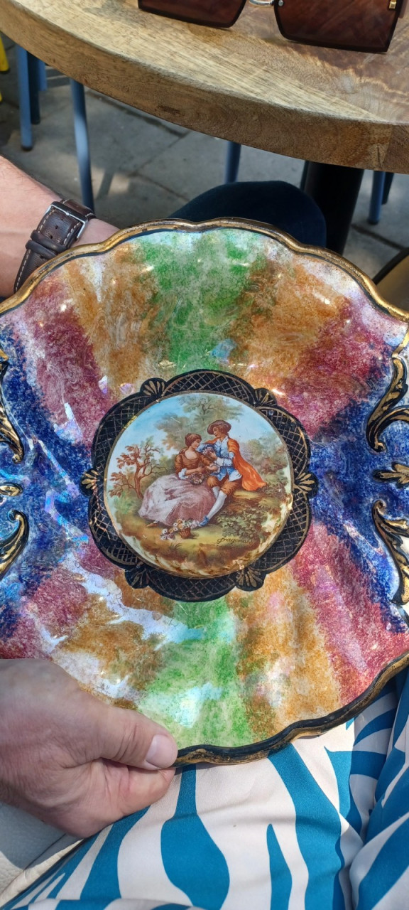 Grote schaal van FRAGONARD LIMOGES FRANKRIJK.