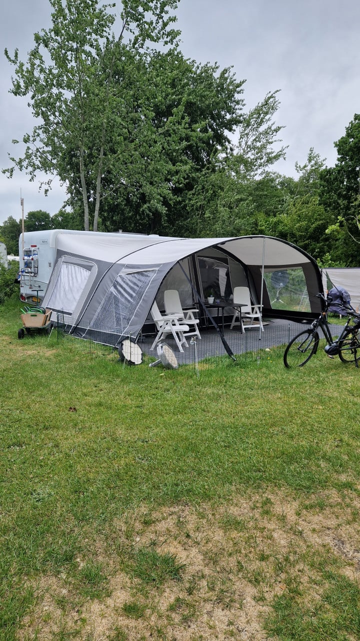 Mooie Hymer eriba nova 465 caravan