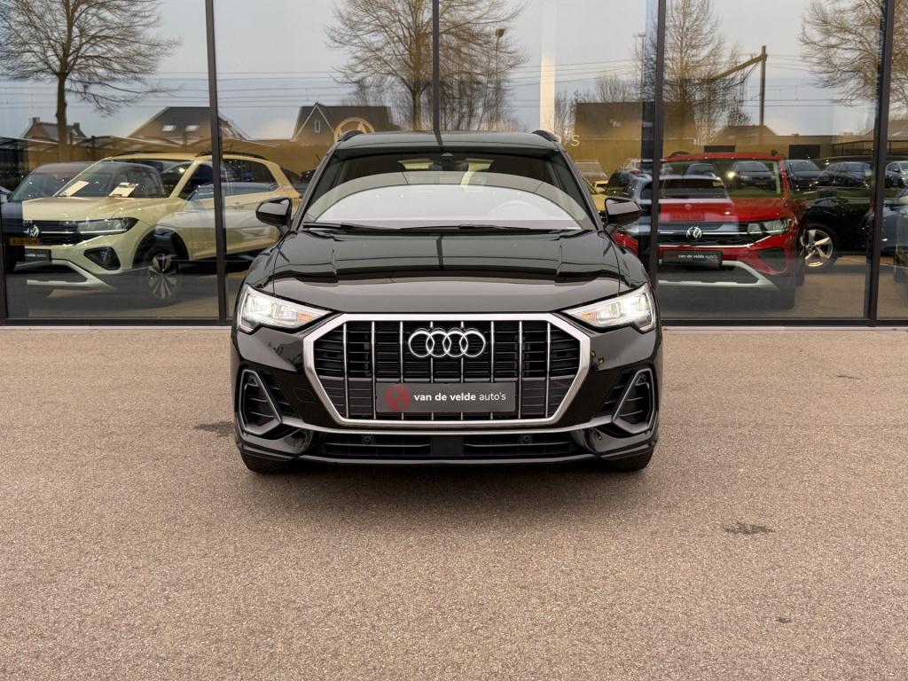 Audi Q3 35 tfsi 150pk s-tronic s-line | alcantara | keyless | dode hoek | e
