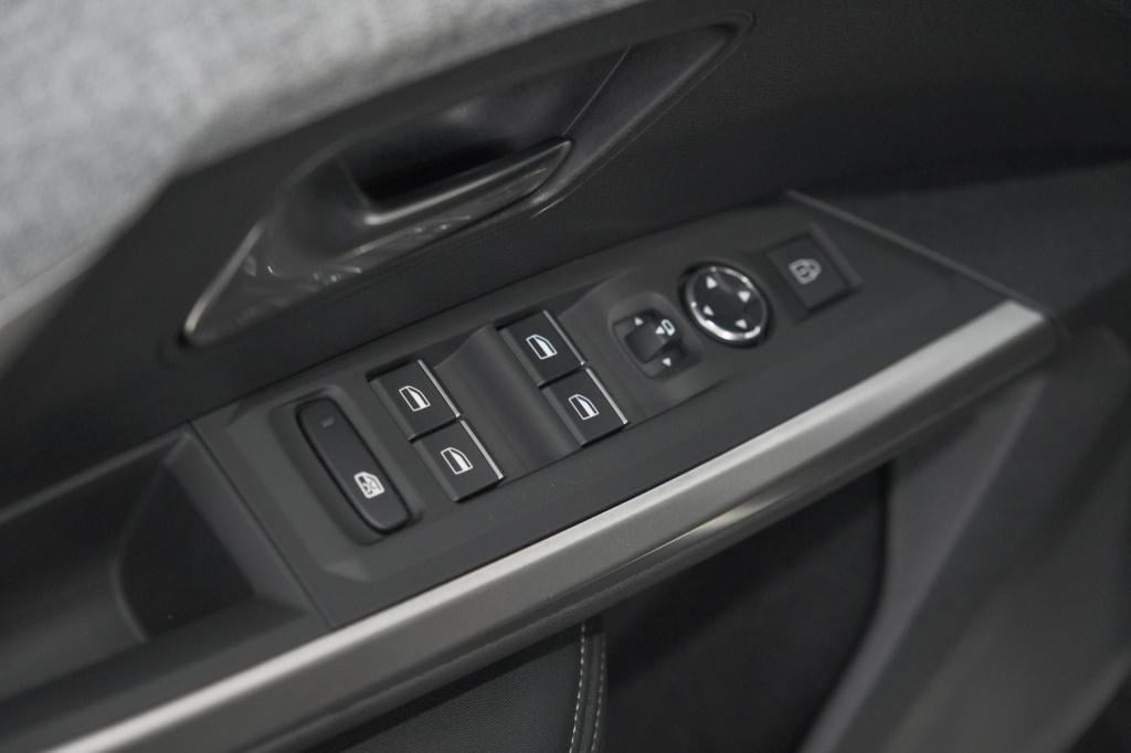 Peugeot 5008 1.2 hybrid 136 gt 7p | adaptieve cruise control | elektrische 
