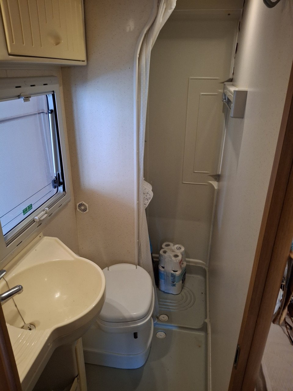 Complete Mobilvetta Opera camper – Iveco Turbo Daily