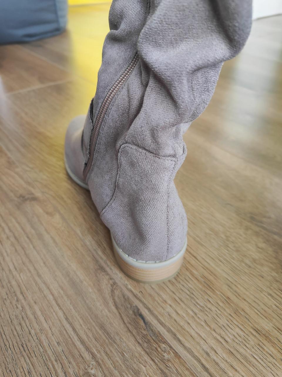 Dameslaarzen te koop!