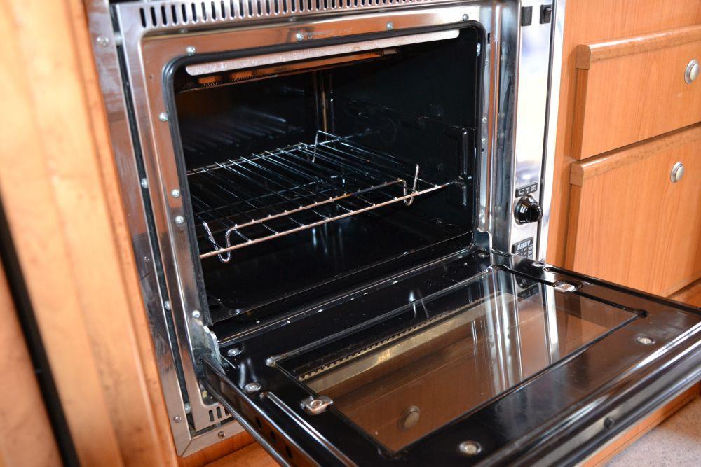 Te koop unieke KONINGS IVECO camper