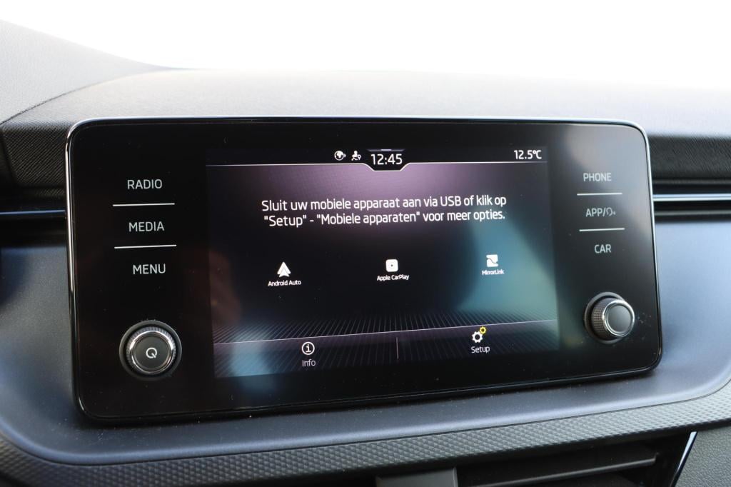 Skoda Scala 1.0 tsi ambition dsg7 110pk | parkeersensoren | dab+ | carplay 