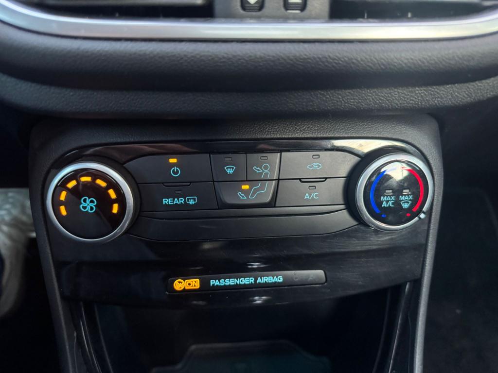 Ford Puma 1.0 ecoboost hybrid titanium