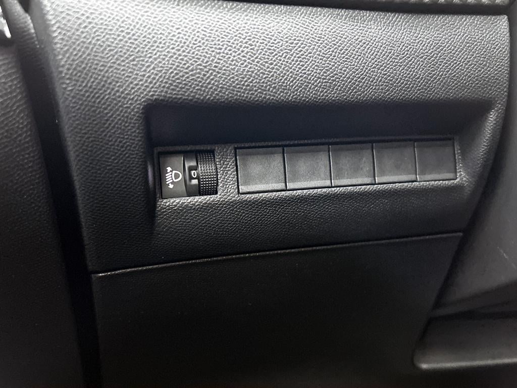 Peugeot 208 100ok automaat allure | rijklaar | camera | icockpit | apple ca