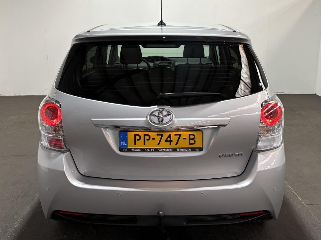 Toyota Corolla Verso 1.8 vvt-i skyview edition