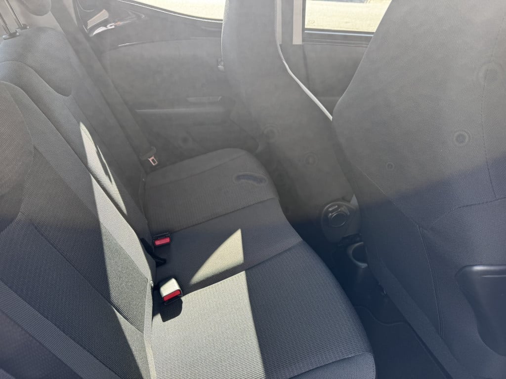 Toyota Aygo 1.0 vvt-i x-play | airco | radio | bluetooth | camera