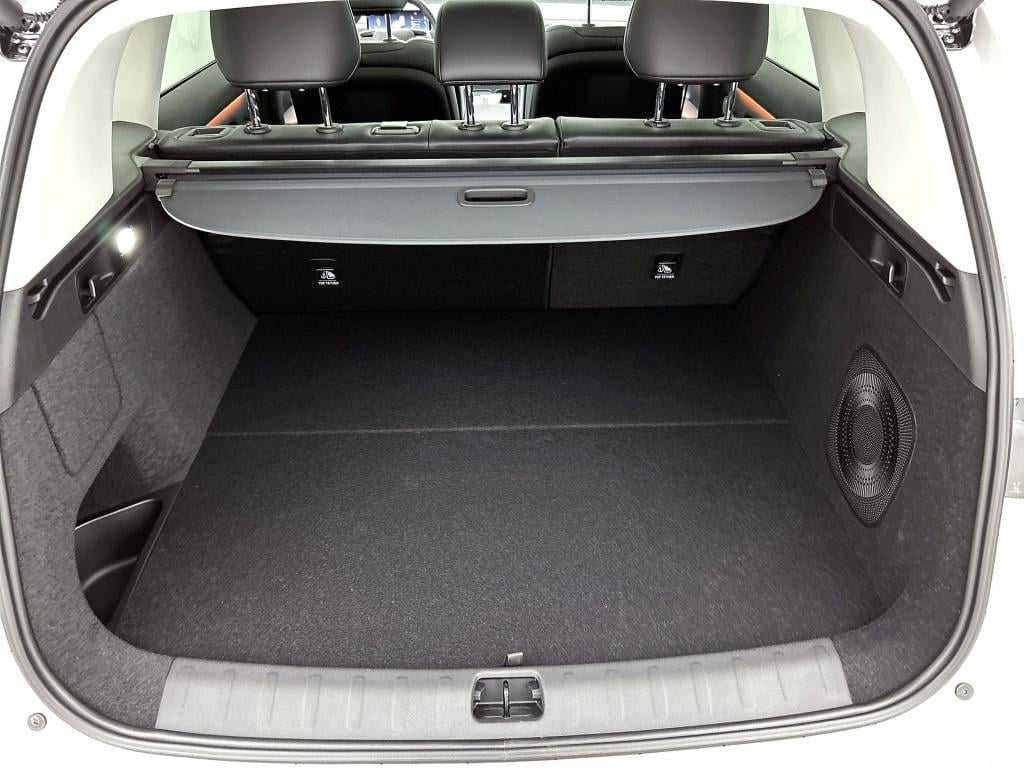 Leapmotor C10 design reev (hybrid) 28.4 kwh | black interieur | stoel-koeli
