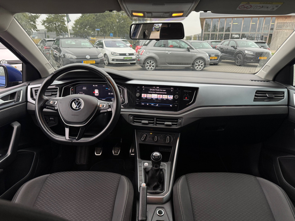 Volkswagen Polo 1.0 tsi highline * virtual cockpit * keyless * camera
