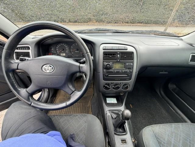 Toyota Avensis wagon 1.8-16v linea luna