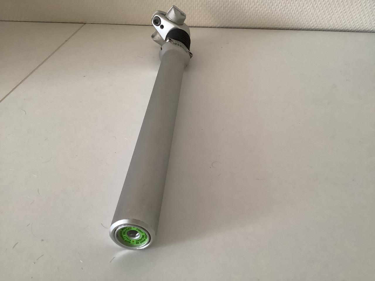 Verende aluminium zadelpen van Post Moderne 27,2 mm x 25 cm