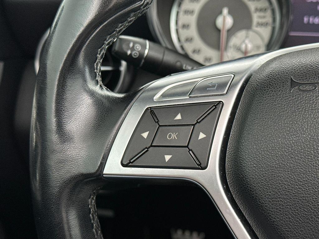 Mercedes-Benz SLK 200 | stoelverwarming | hard-top | air-scarf | leder | pa