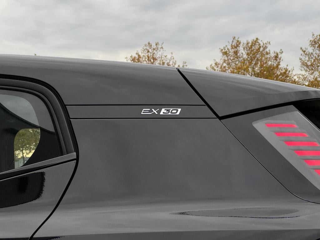 Volvo Ex30 single motor extended range plus 69 kwh soh 98%, nl-auto np. €45