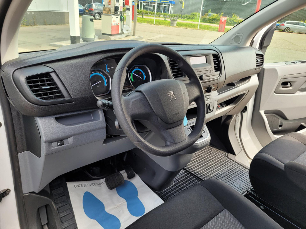 Peugeot E-expert standard 100kw 260nm 2st. op voorad