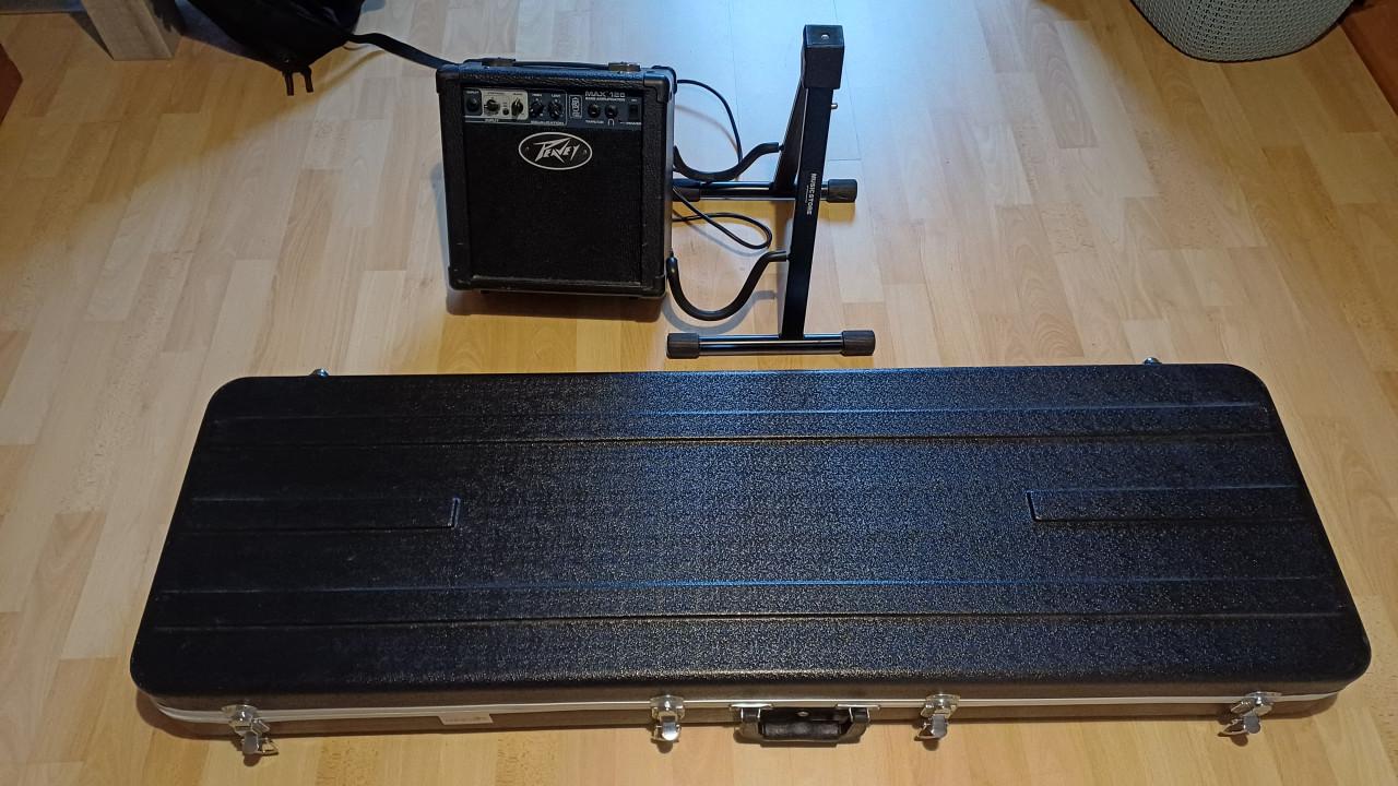Basgitaar Yamaha RBX A2