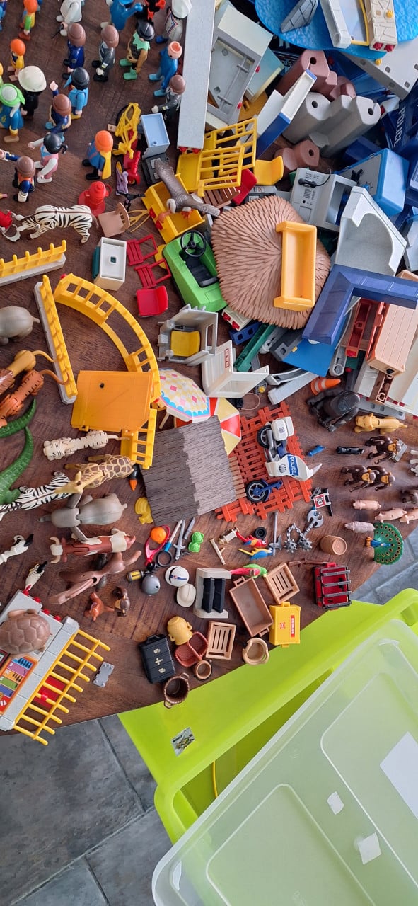 Partij playmobile te koop, BIEDEN!