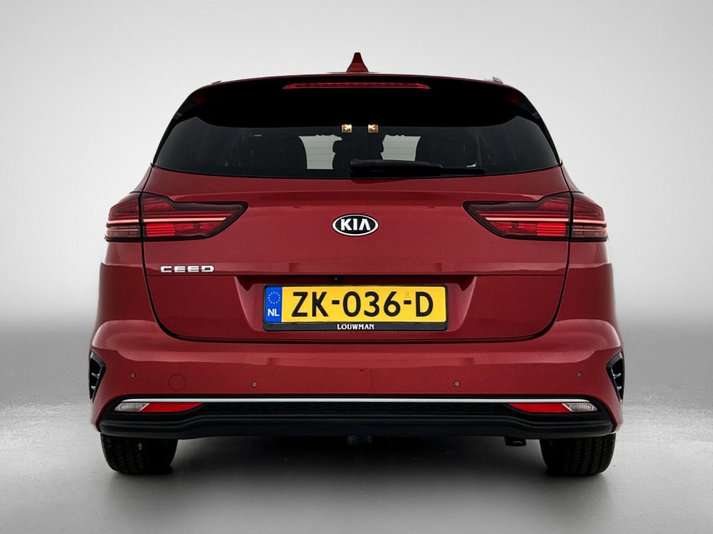 Kia Ceed Sportswagon 1.4 t-gdi dynamicplusline half leder | btw | 140pk!
