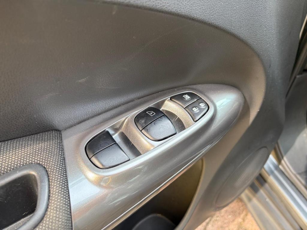 Nissan Juke 1.6 tekna | leer | stoelverwarming
