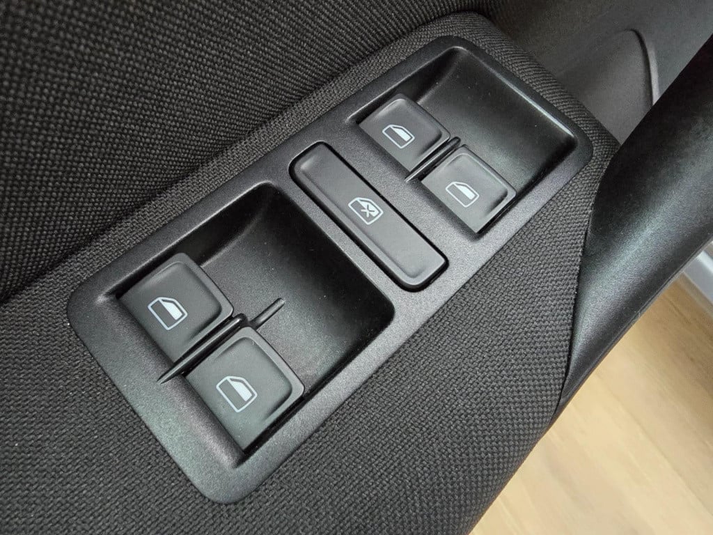 Volkswagen Polo occasion 1.2 tsi highline automaat met trekhaak en cruiseco