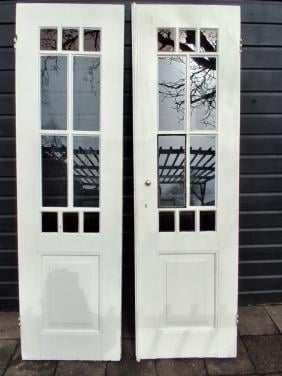 Set ouderwetse keukenkast deuren met glas