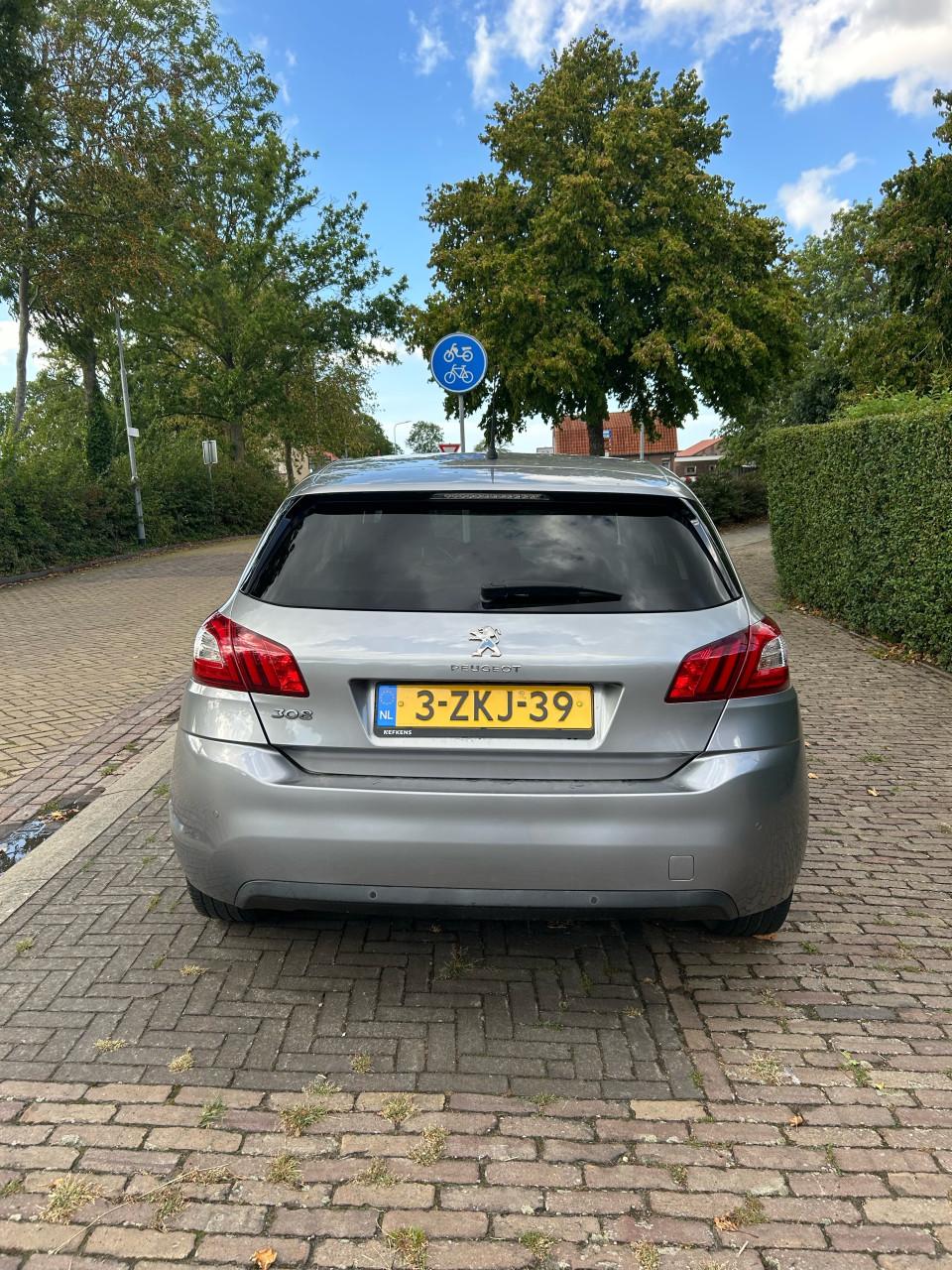 Peugeot 308 1.2 80kw 2015 146.000km
