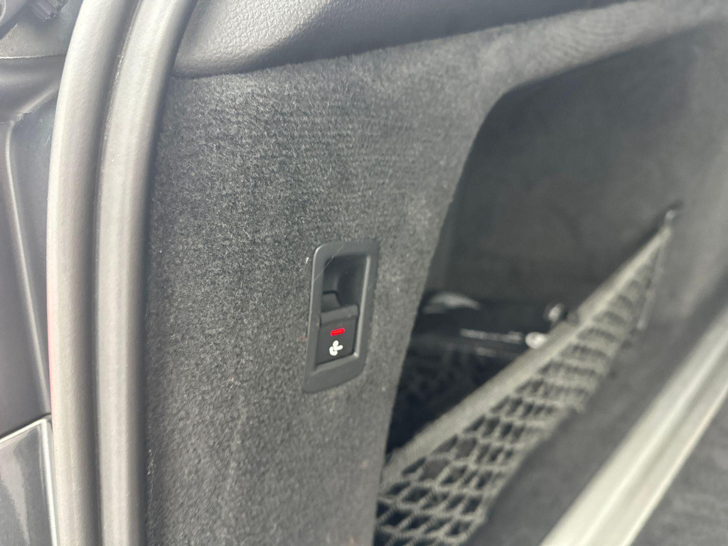 Audi A6 avant 50 tdi quattro s-line luchtvering pano soft