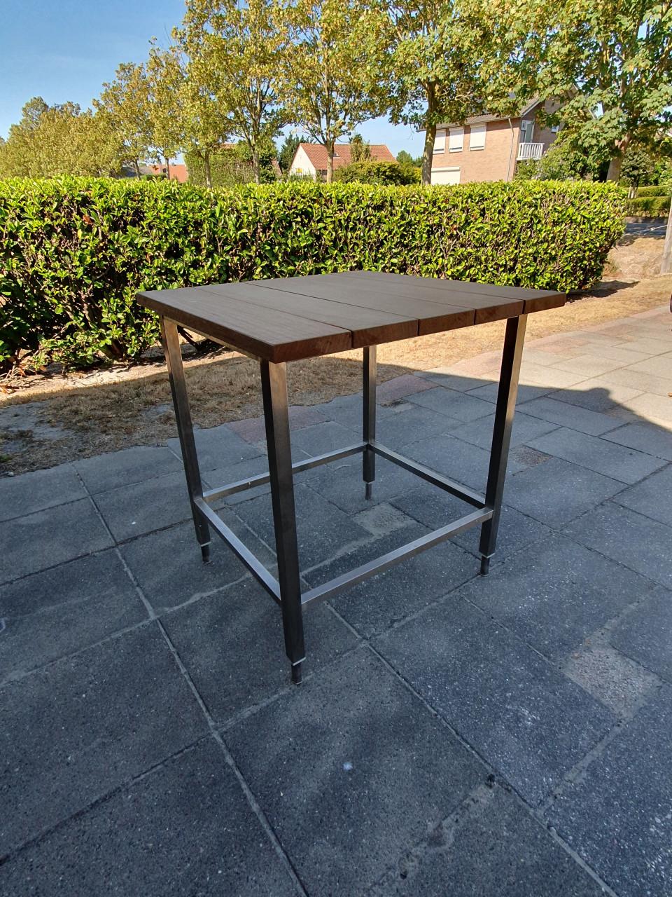 Bartafel, rvs onderstel, hardhouten blad
