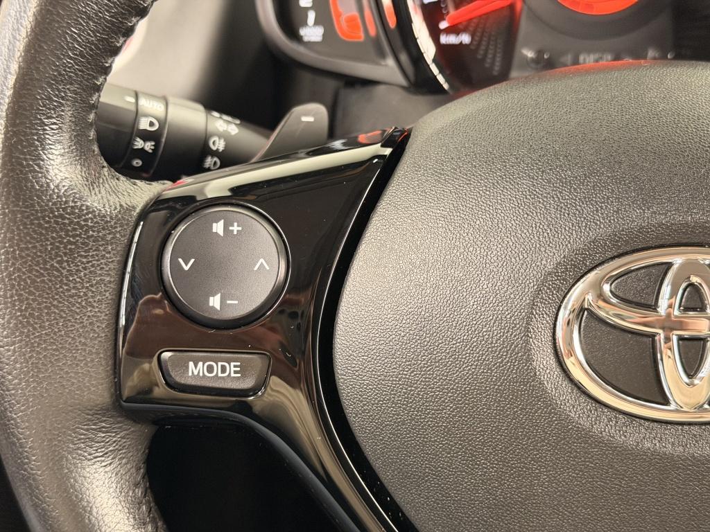Toyota Aygo 1.0 vvt-i x-joy