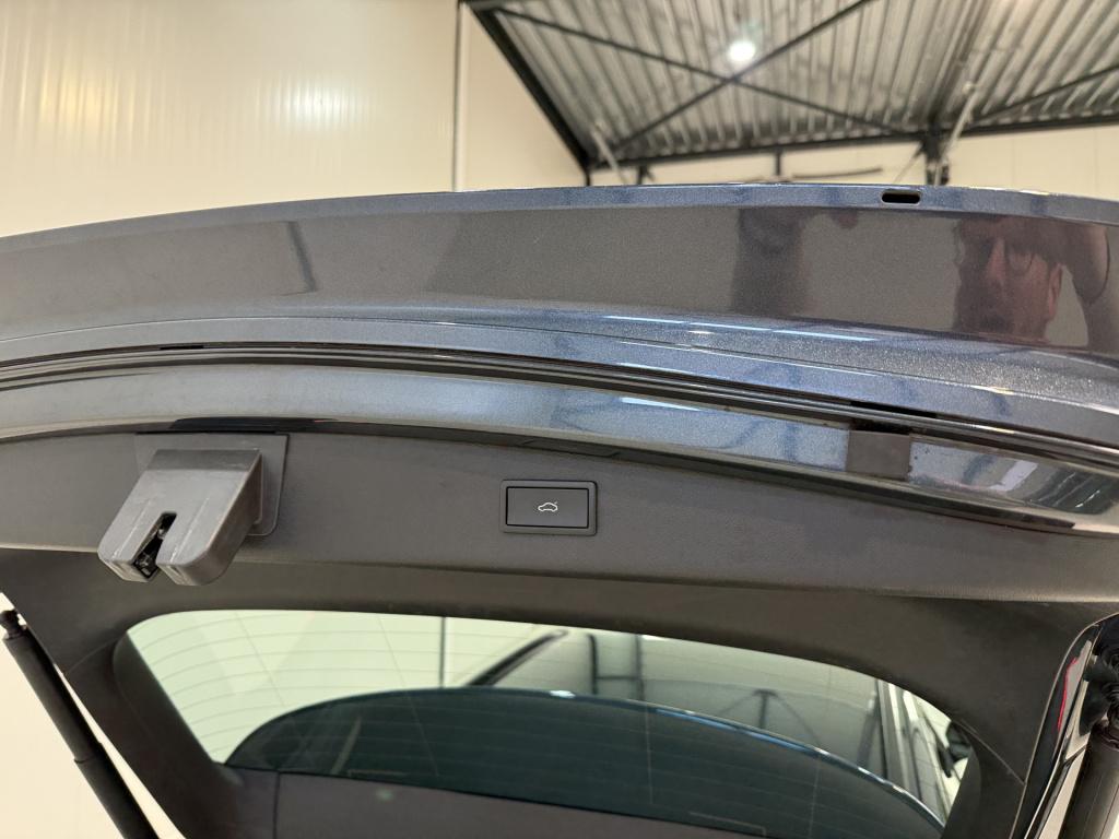 Seat Leon sportstourer 1.4 tsi ehybrid phev 204pk fr