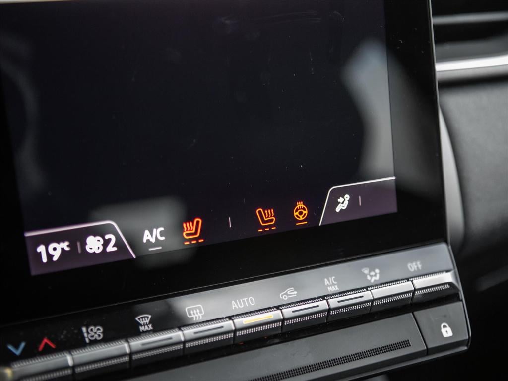 Renault Captur mild hybrid 160 techno | automaat | parkeer camera | android