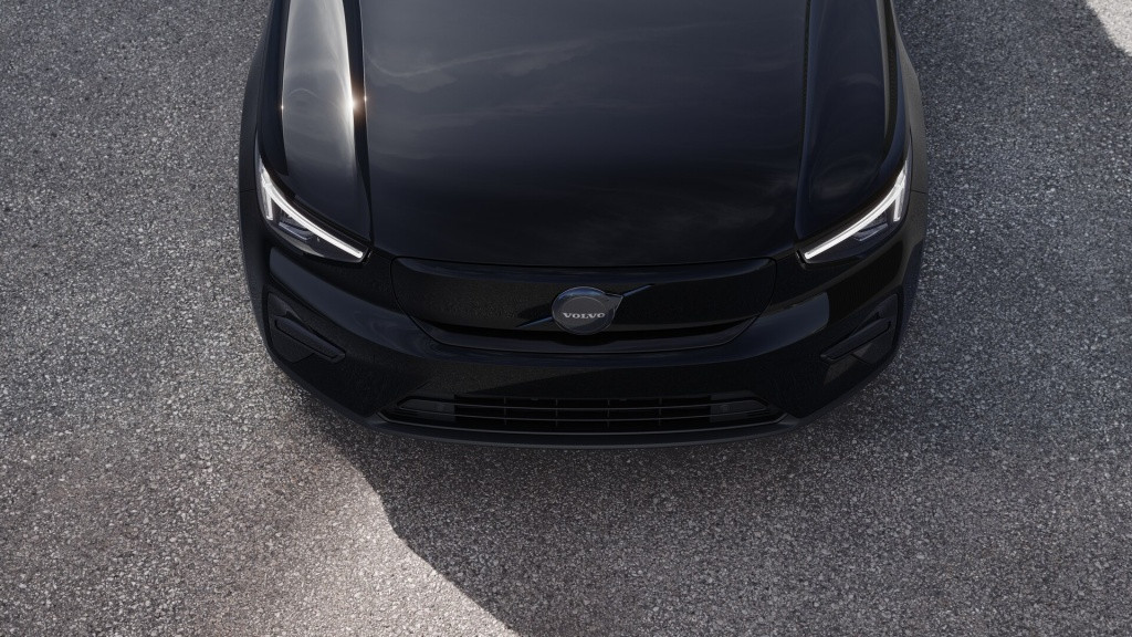 Volvo Ex40 plus black edition