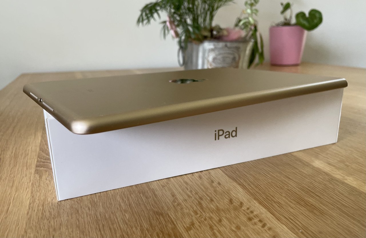 Hele nette iPad: 32GB Goud A1822 (5e generatie)