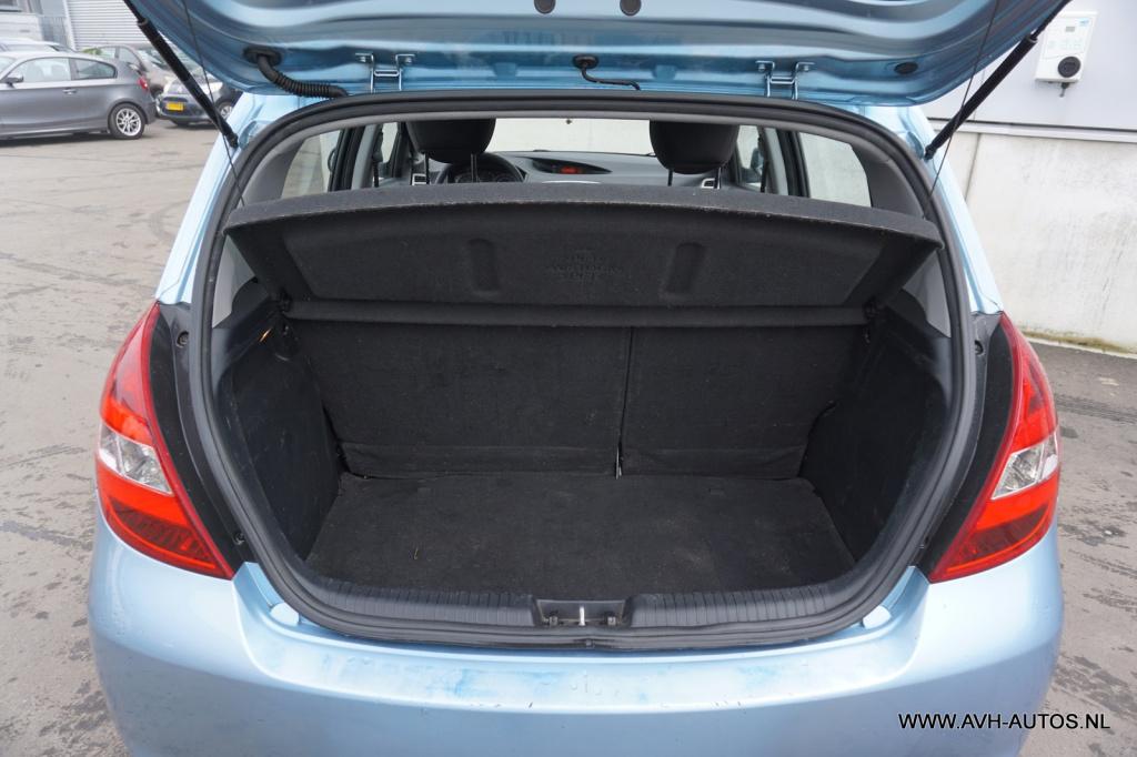 Hyundai I 20 1.2i activeversion young