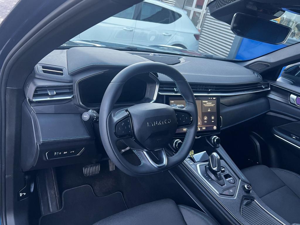 Lynk & Co 01 1.5 phev 261pk/facelift my23/360 camera/panodak enz..