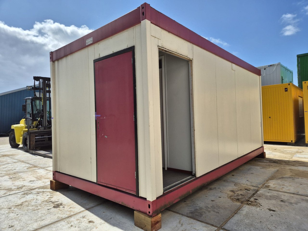 6x3m kantoorunit / woonunit / schaftkeet / bouwkeet
